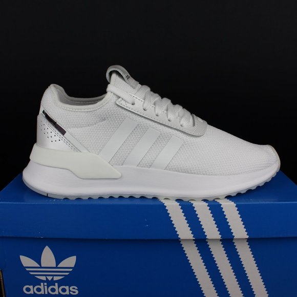 ee7160 adidas